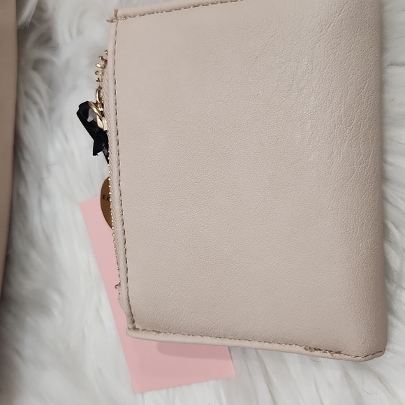 🔹Juicy Couture🔹 Exclusive ROLLING ON satchel Sandstone Shoulder Bag Wallet Set - Picture 16 of 16